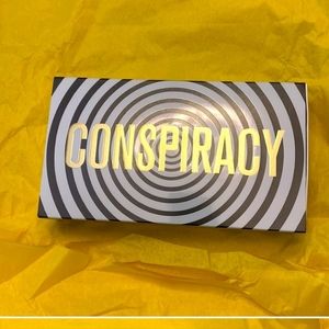 Bnib jeffree star conspiracy pallet